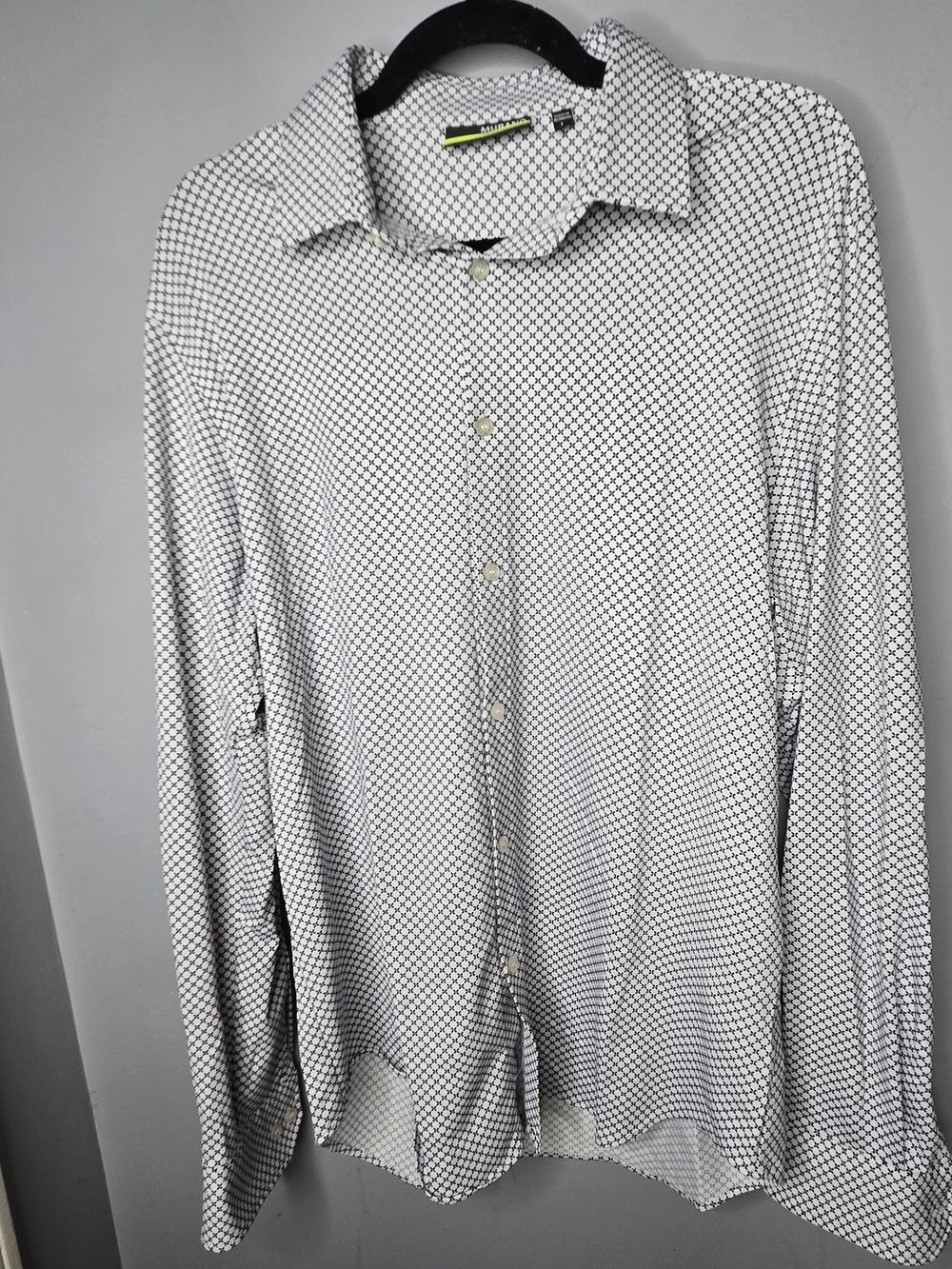 Murano Performance Button Down Shirt Mens L Stretch REPREVE Recycled Polyester